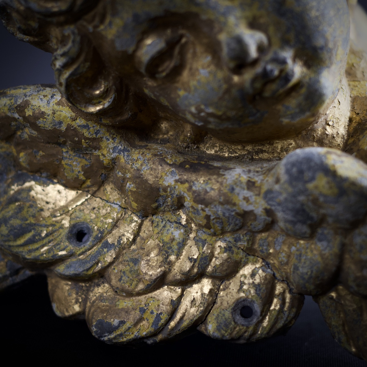 Paire de têtes d'anges en plomb patiné et doré, probables éléments de fontaine, XVIIIe siècle-photo-6