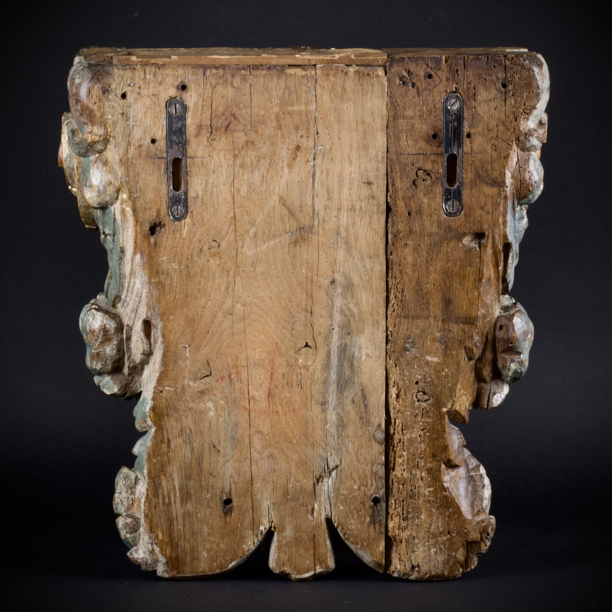 Console en bois polychrome sculpté, décor de volutes, acanthes, rubans et glands, XVIIIe-photo-2