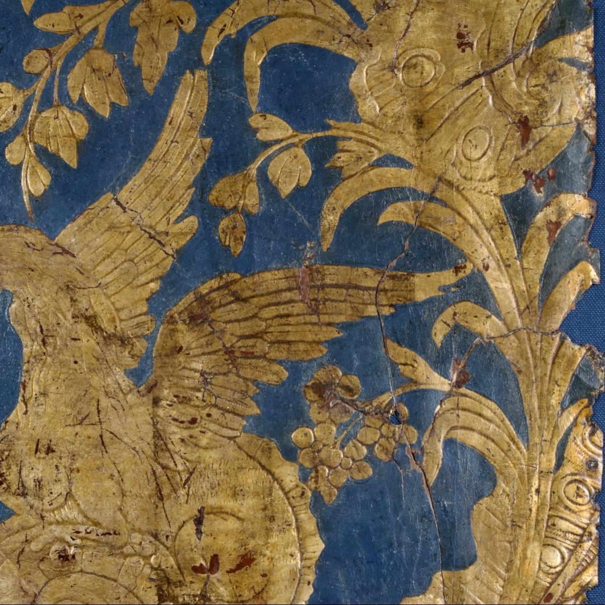 Cuir doré et gaufré au dragon, décor rocaille, Pays-Bas du Nord, 3e quart du XVIIIe siècle-photo-8