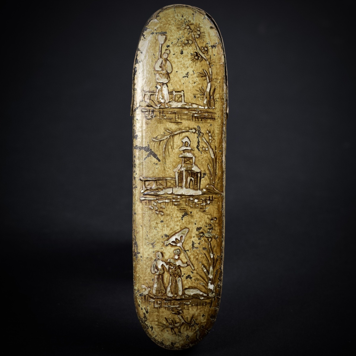 A Martin Varnish Spectacle Case Decorated With Chinoiserie, Pagodas And Figures, 18th Century-photo-4