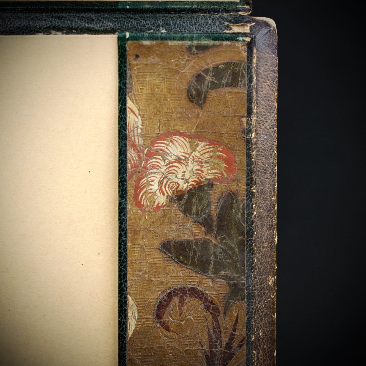 Sous-main en cuir gaufré polychrome dit "de Cordoue", Pays-Bas méridionaux, début XVIIIe-photo-7