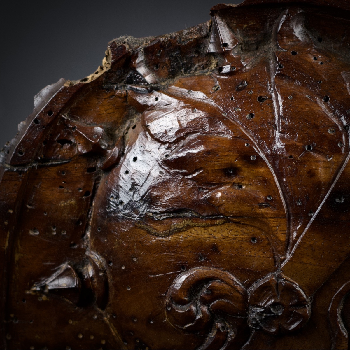 Médaillon en bois sculpté au profil d'homme casqué, dieu Mars (?), DLG Renaissance, XIXe siècle-photo-2
