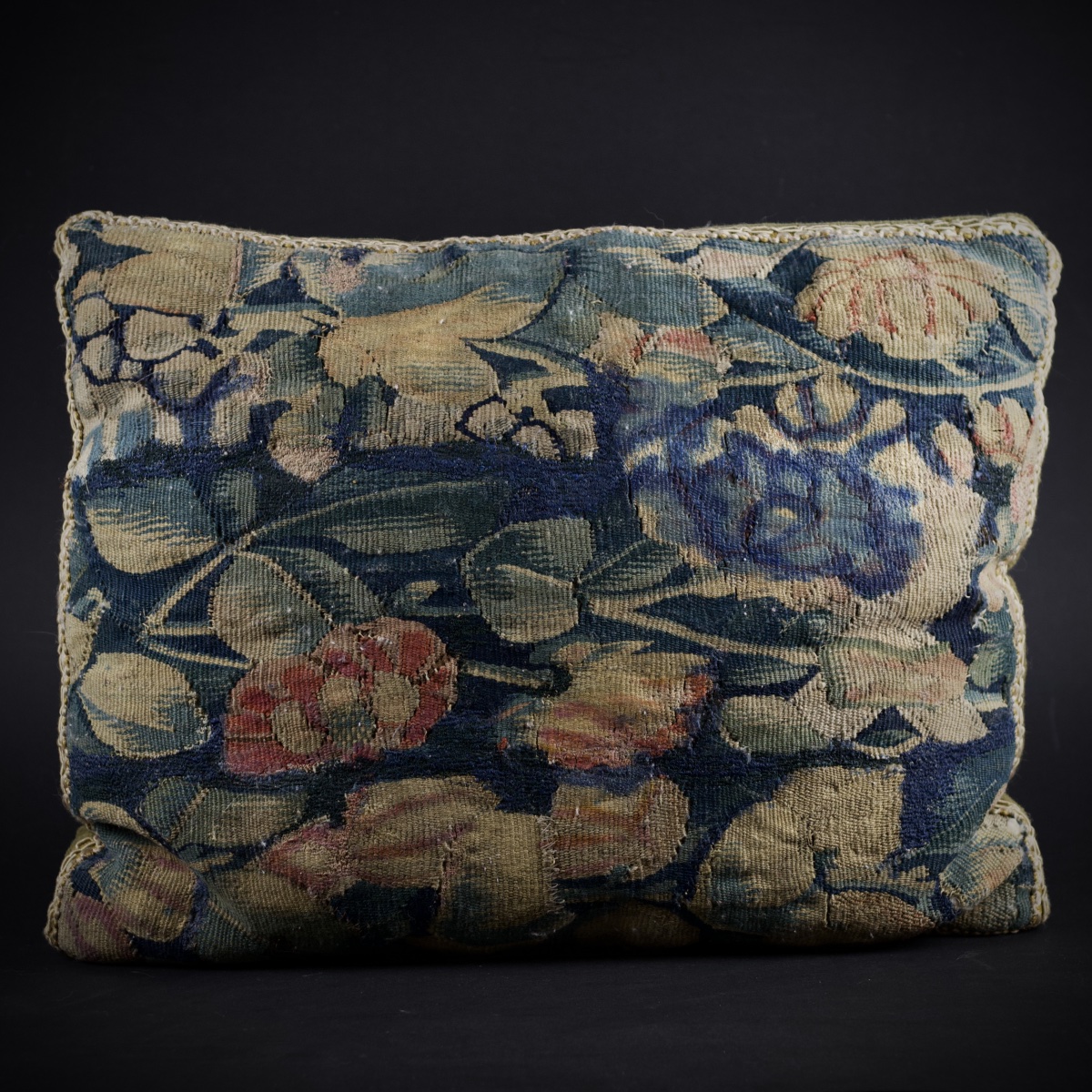 Large Decorative Cushion, 18th-century Aubusson Tapestry-photo-1