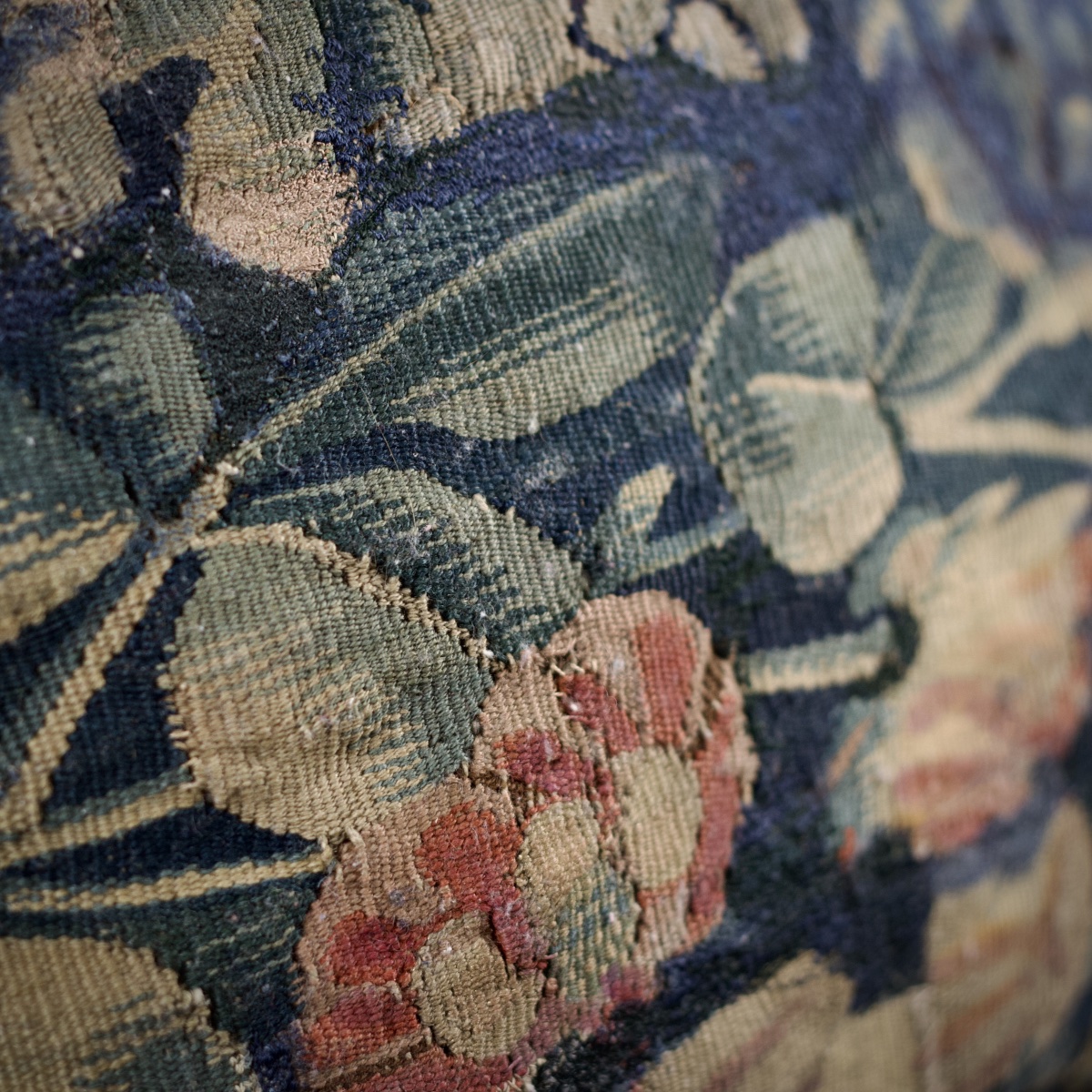 Large Decorative Cushion, 18th-century Aubusson Tapestry-photo-8