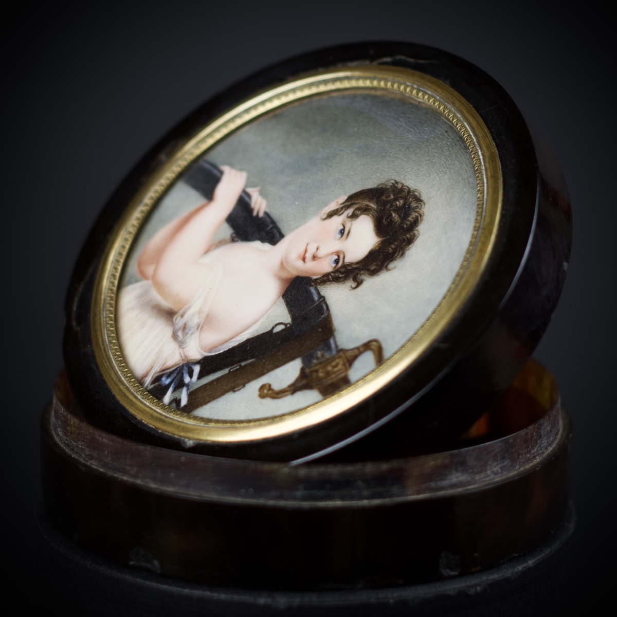 Round Box, Young Girl Holding A Sword, After Chaudet, First Empire, Early 19th Century-photo-4