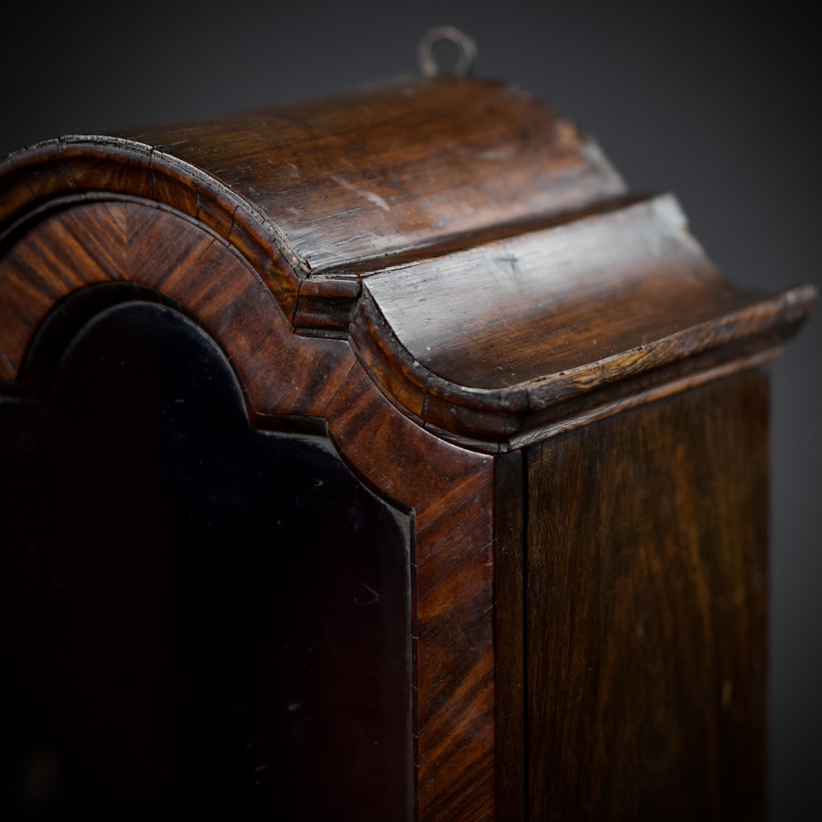 Small Wall-mounted Or Freestanding Display Cabinet With A Gendarme's Cap Design, Exotic Wood Veneer, Mid-18th Century-photo-5