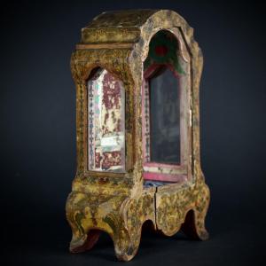 Small Display Case, Arte Povera And Miniature Altar Decoration In Faux Marble, Venice, 18th Century