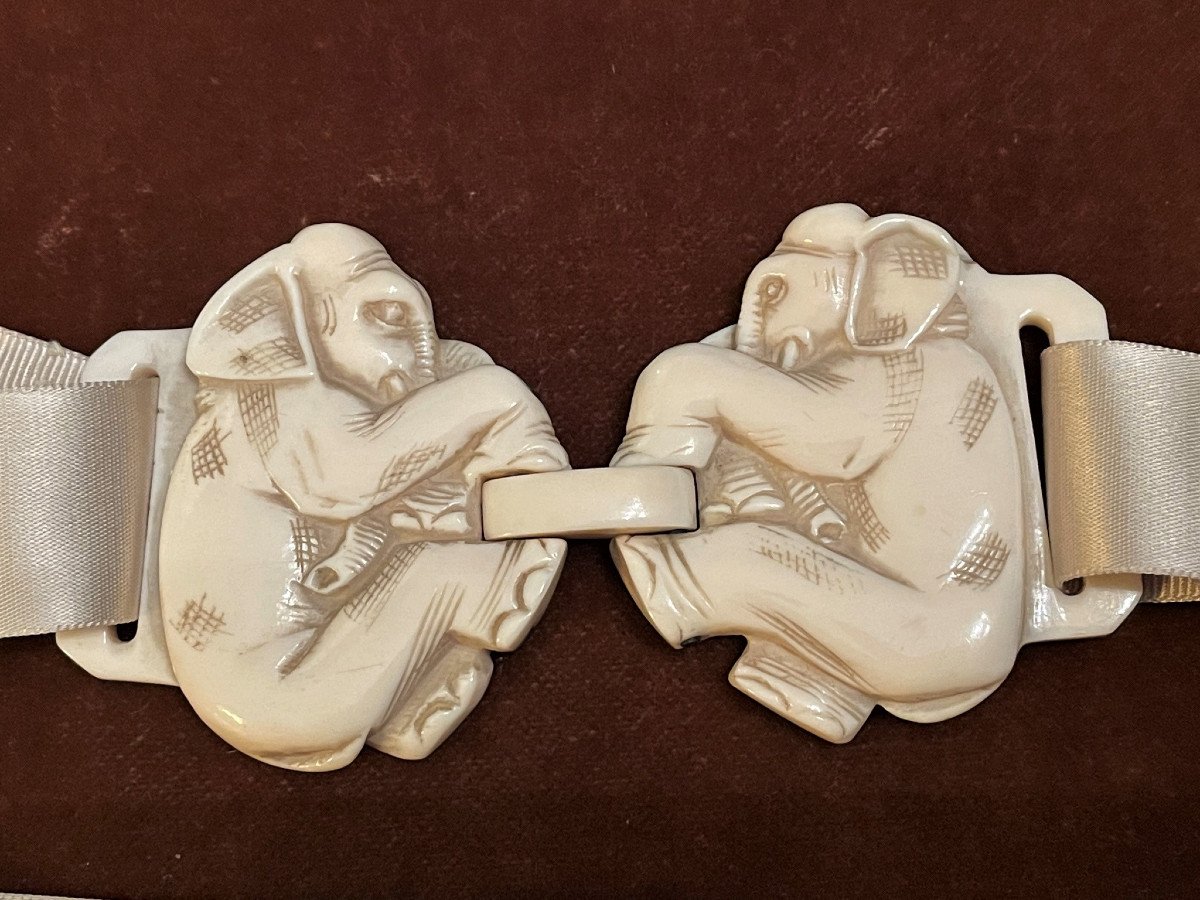 Ivory Elephant Belt Buckle