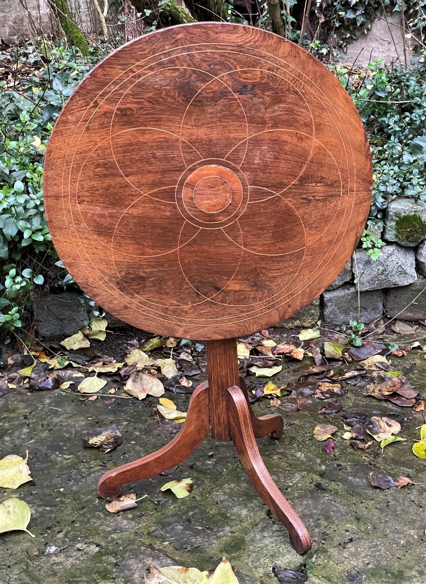 Charles X Round Pedestal Table, Service In Inlaid Rosewood Early 19th Century