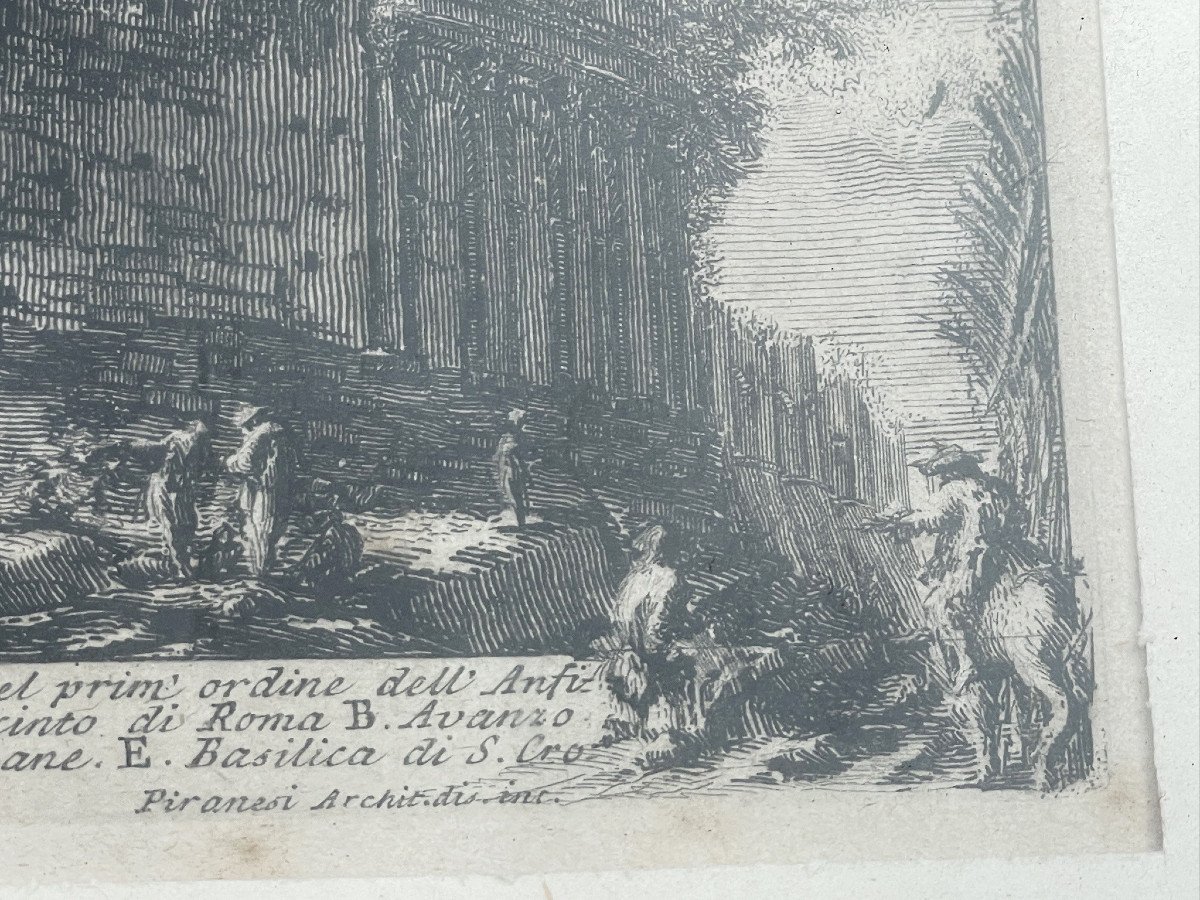 Piranèse Italie, Rome : vue de l’amphithéâtre Castrense, gravure du XVIIIème-photo-1