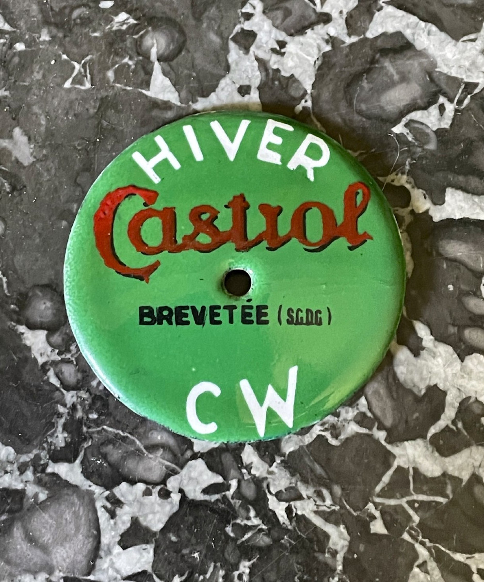 Ancienne et rare petite plaque émaillée huile « Castrol Hiver »
