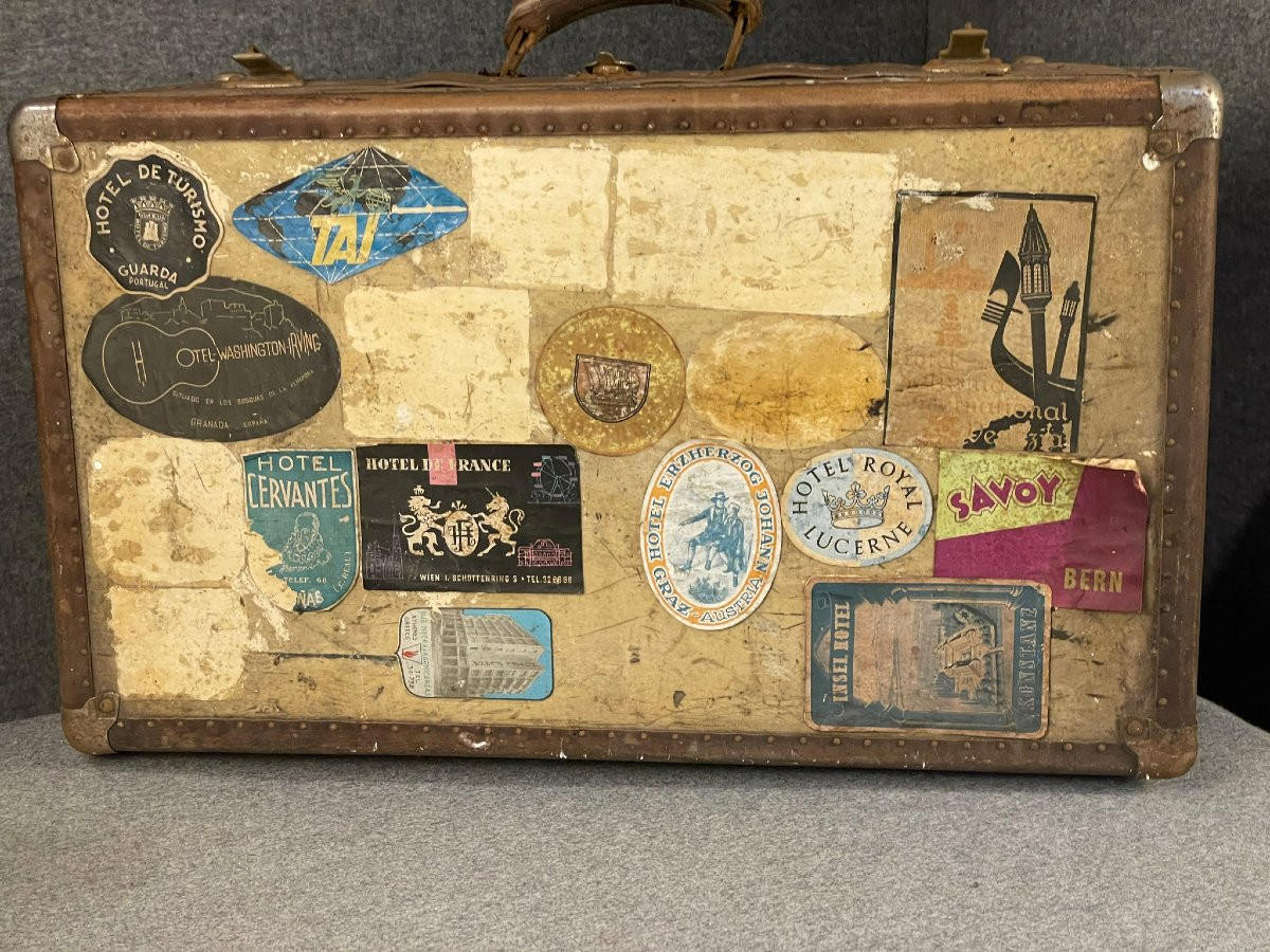 “paris-voyage” Suitcase, Great Traveler, Palace And Hotel Labels-photo-3