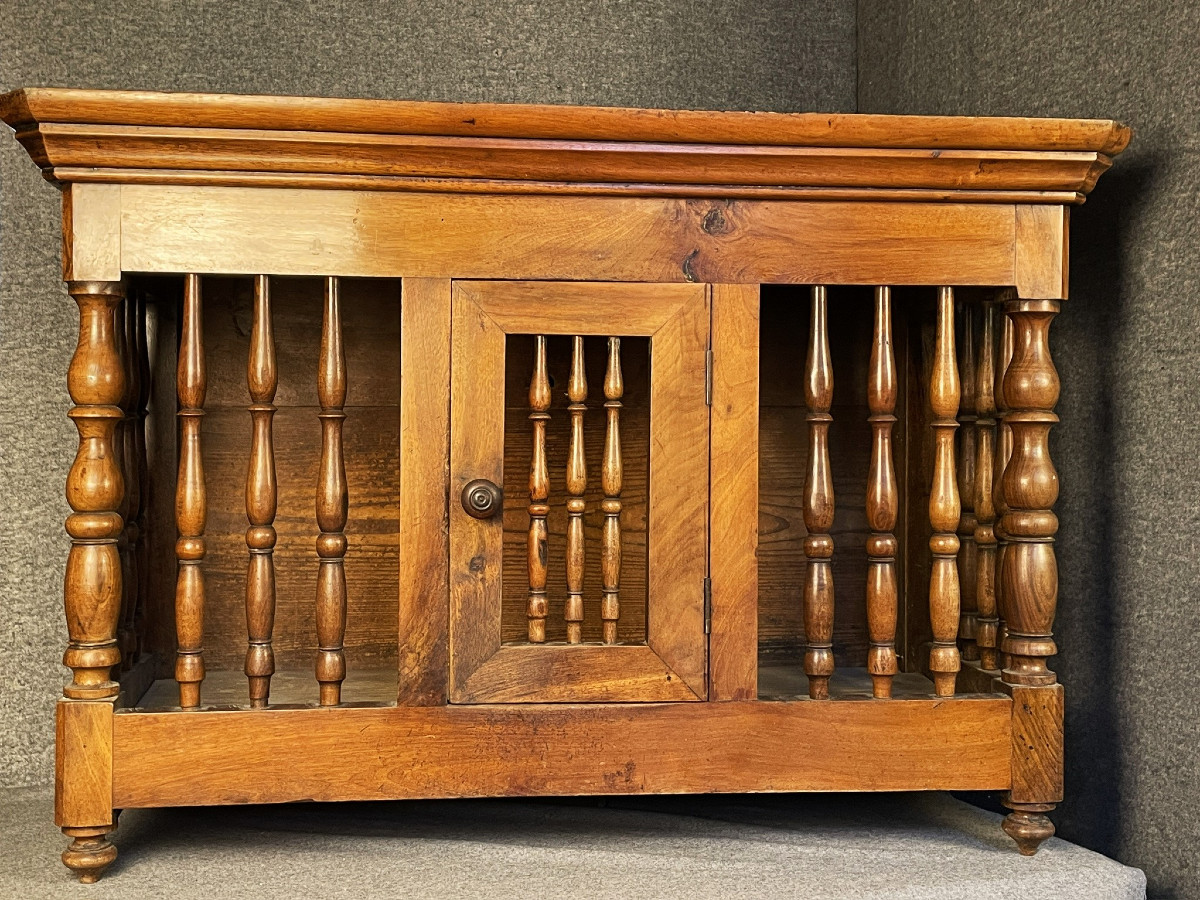 Panetière en noyer d'époque Louis Philippe XIXème siècle 