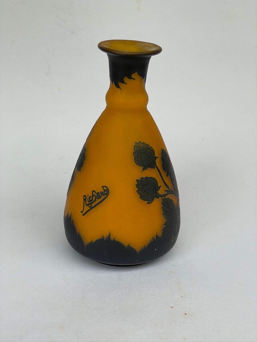 Richard, verrerie Loetz, vase verre multicouches à décor de mûres-photo-2