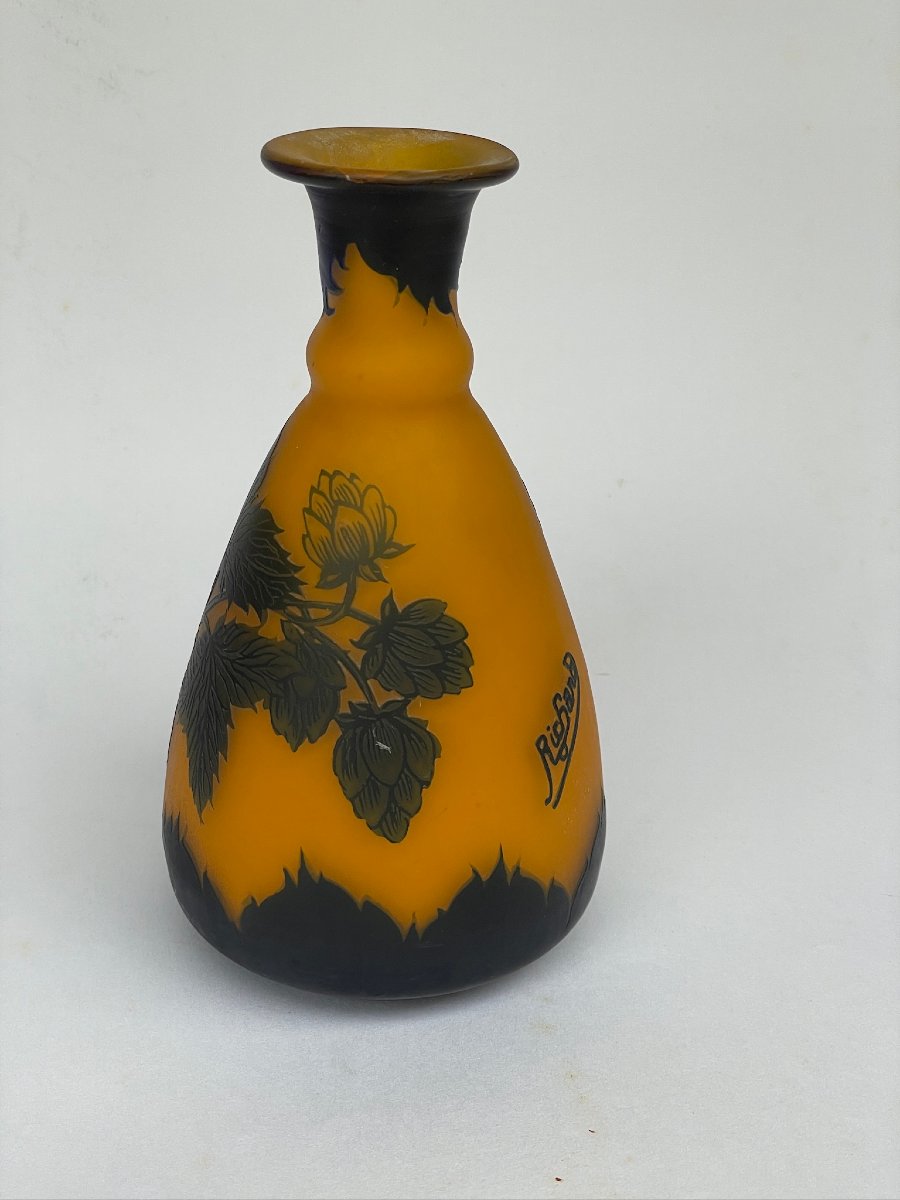 Richard, verrerie Loetz, vase verre multicouches à décor de mûres-photo-1