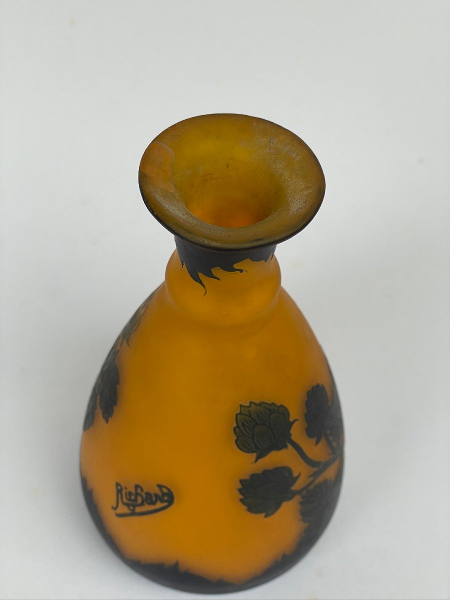 Richard, verrerie Loetz, vase verre multicouches à décor de mûres-photo-2