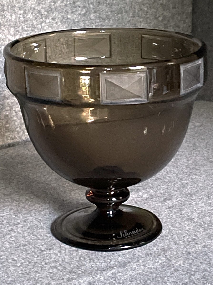 Schneider large vase coupe « diamant » en verre fumé 1925-photo-2