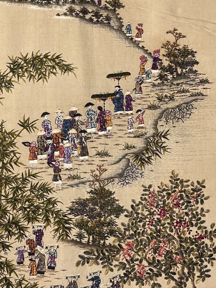 Broderie sur soie d'Extrême Orient, soierie Chine fin XIXe-photo-1