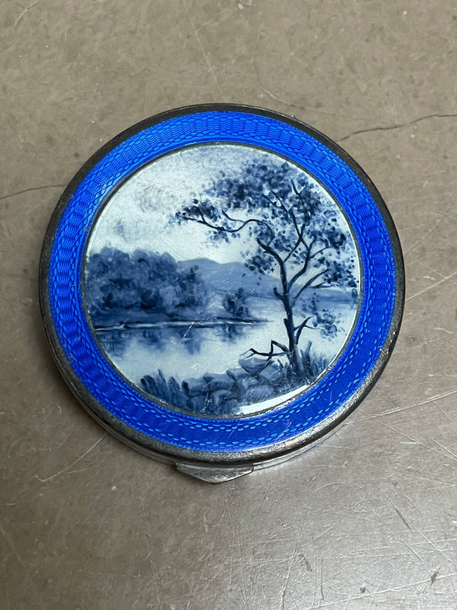 Poudrier en argent guilloché et émaillé, paysage lacustre émaillé Début du XXème siècle-photo-2