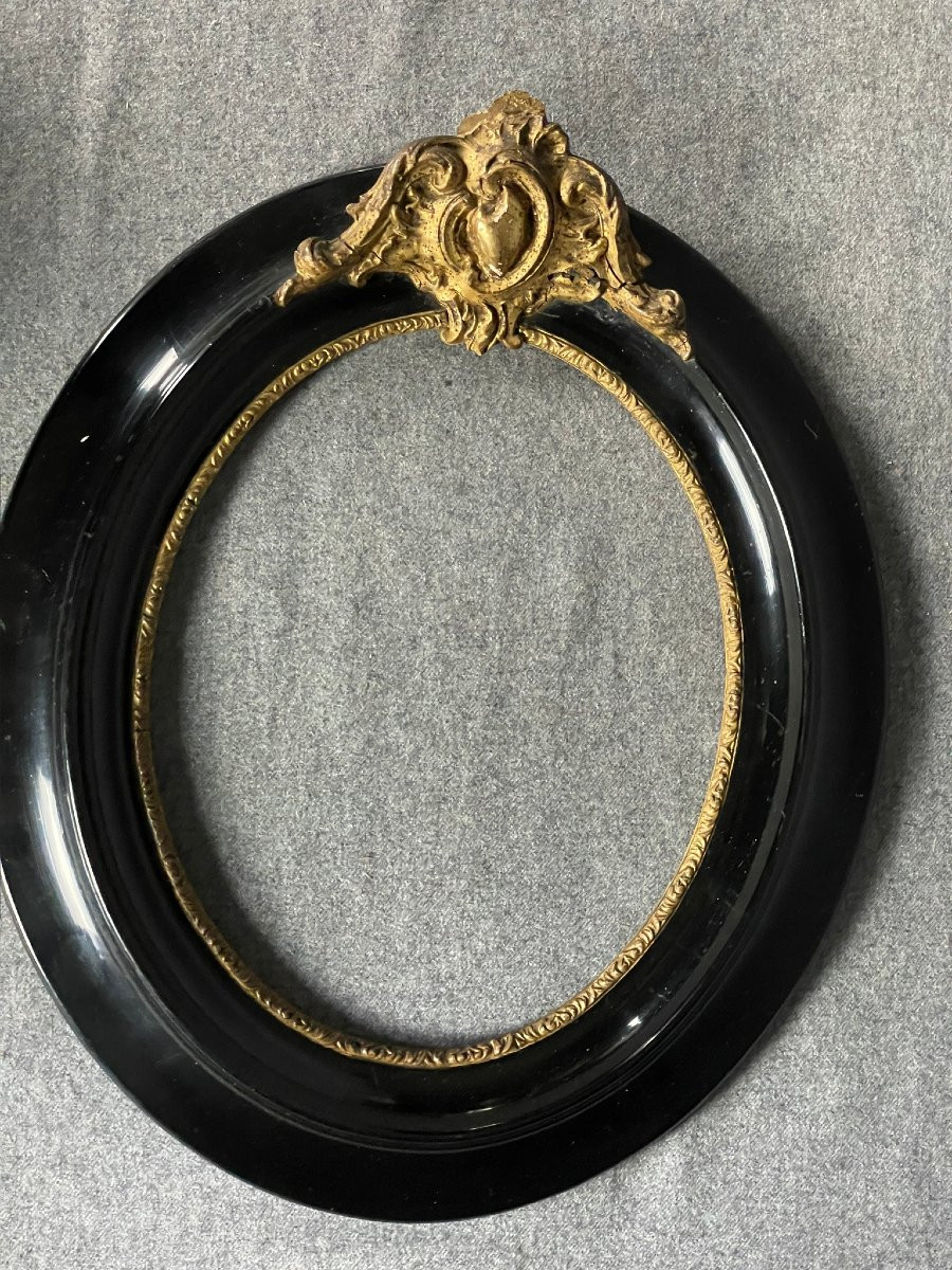 Large Oval Frame In Black And Gold Lacquered Wood, 19th Century, Napoleon III Period-photo-4