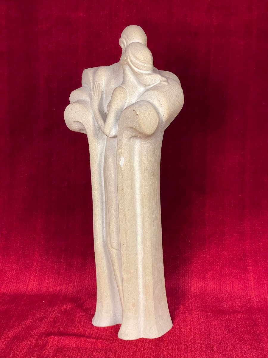 Couple Embracing In A Long Coat, Art Deco Style Stone-photo-3