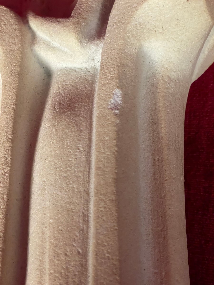 Couple Embracing In A Long Coat, Art Deco Style Stone-photo-7