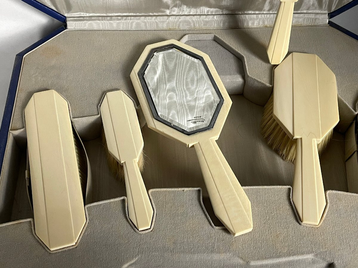 Art Deco Period Ivory Toilet Set-photo-4