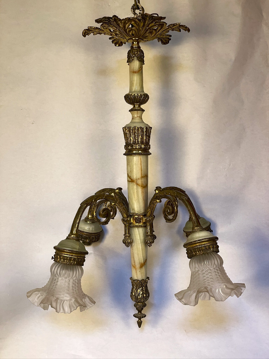 Lustre Napoléon III en bronze doré et onyx style directoire XIXème