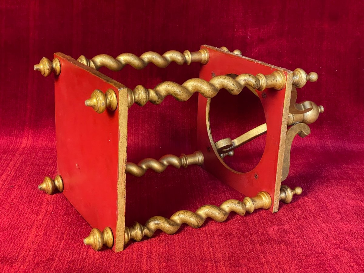 Twisted Gilded Wooden Canopy, For Displaying Small Objects-photo-1