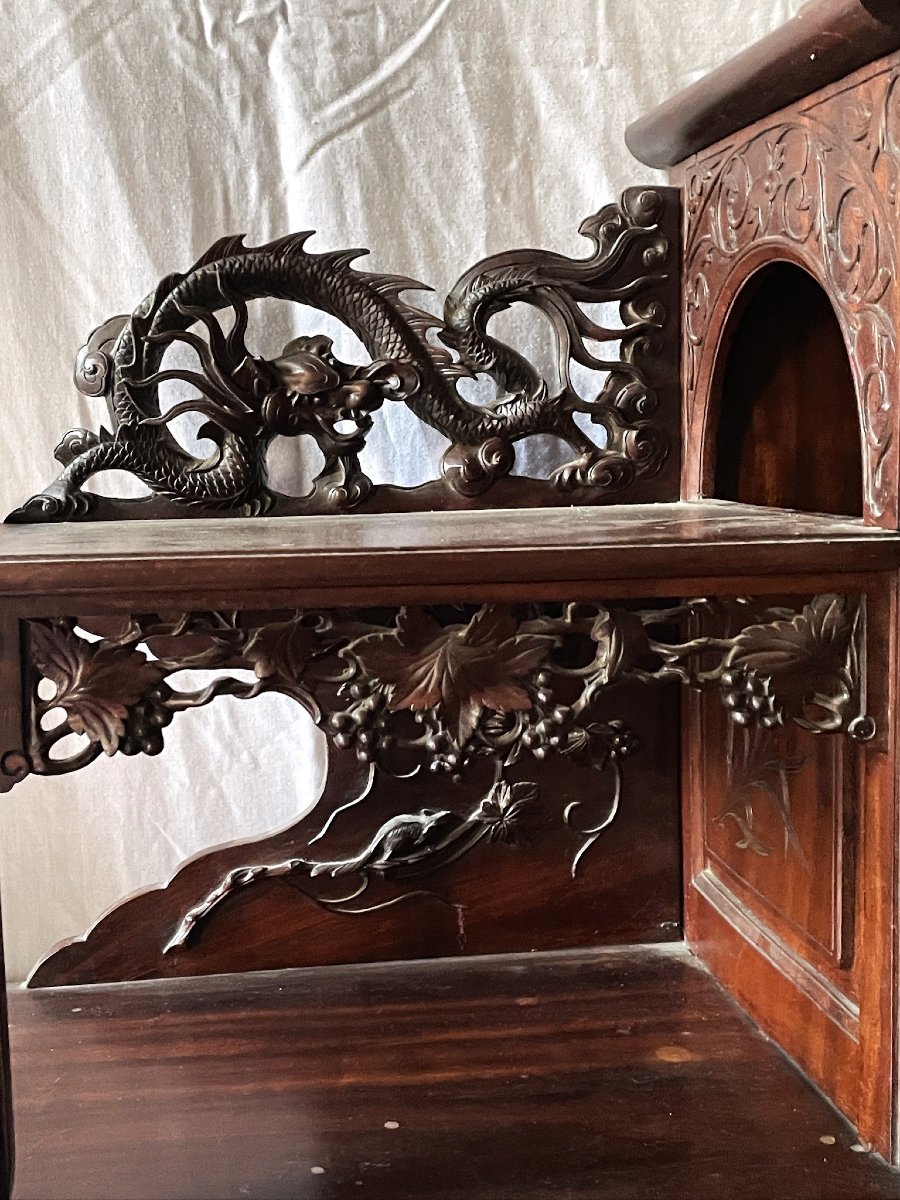 Meuble vitrine d’apparat en bois sculpté Indochine Vietnam Tonkin Asie XIXème siècle -photo-3