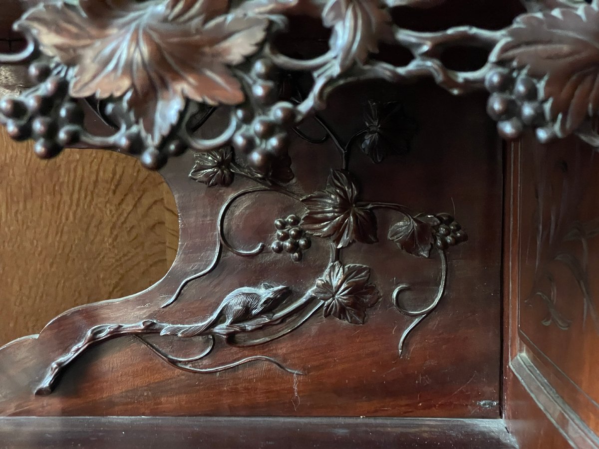 Meuble vitrine d’apparat en bois sculpté Indochine Vietnam Tonkin Asie XIXème siècle -photo-6