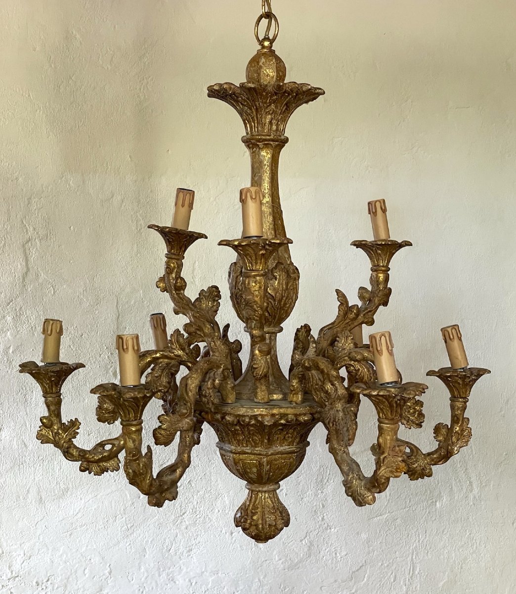Grand lustre en bois doré de la maison florentine Chelini Italie