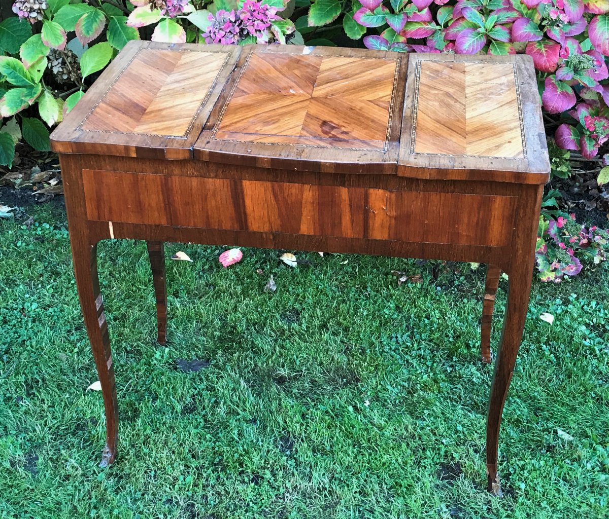 Coiffeuse écritoire d'époque Louis XV en placage de bois de rose et bois de violette.-photo-2