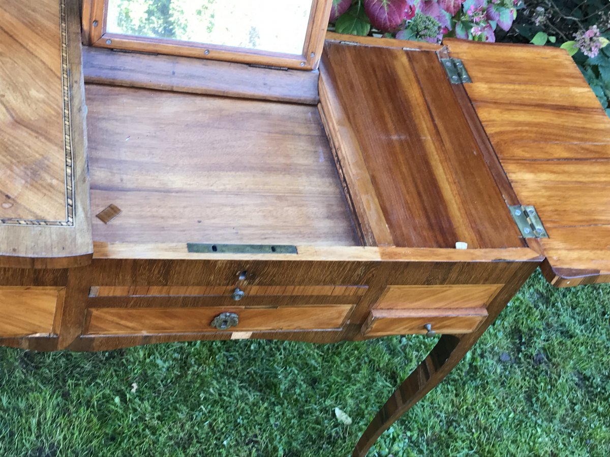 Coiffeuse écritoire d'époque Louis XV en placage de bois de rose et bois de violette.-photo-4