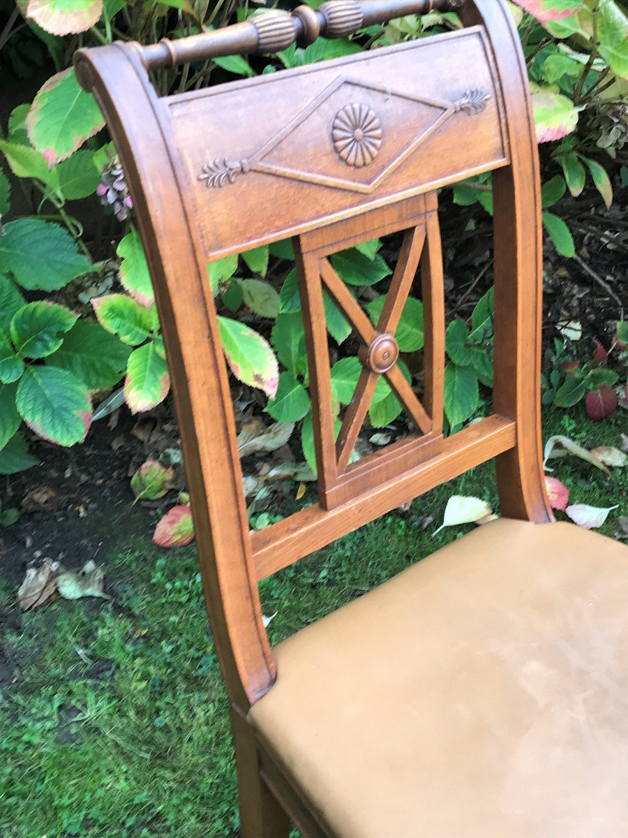 Six Directoire Chairs  To Restore-photo-1