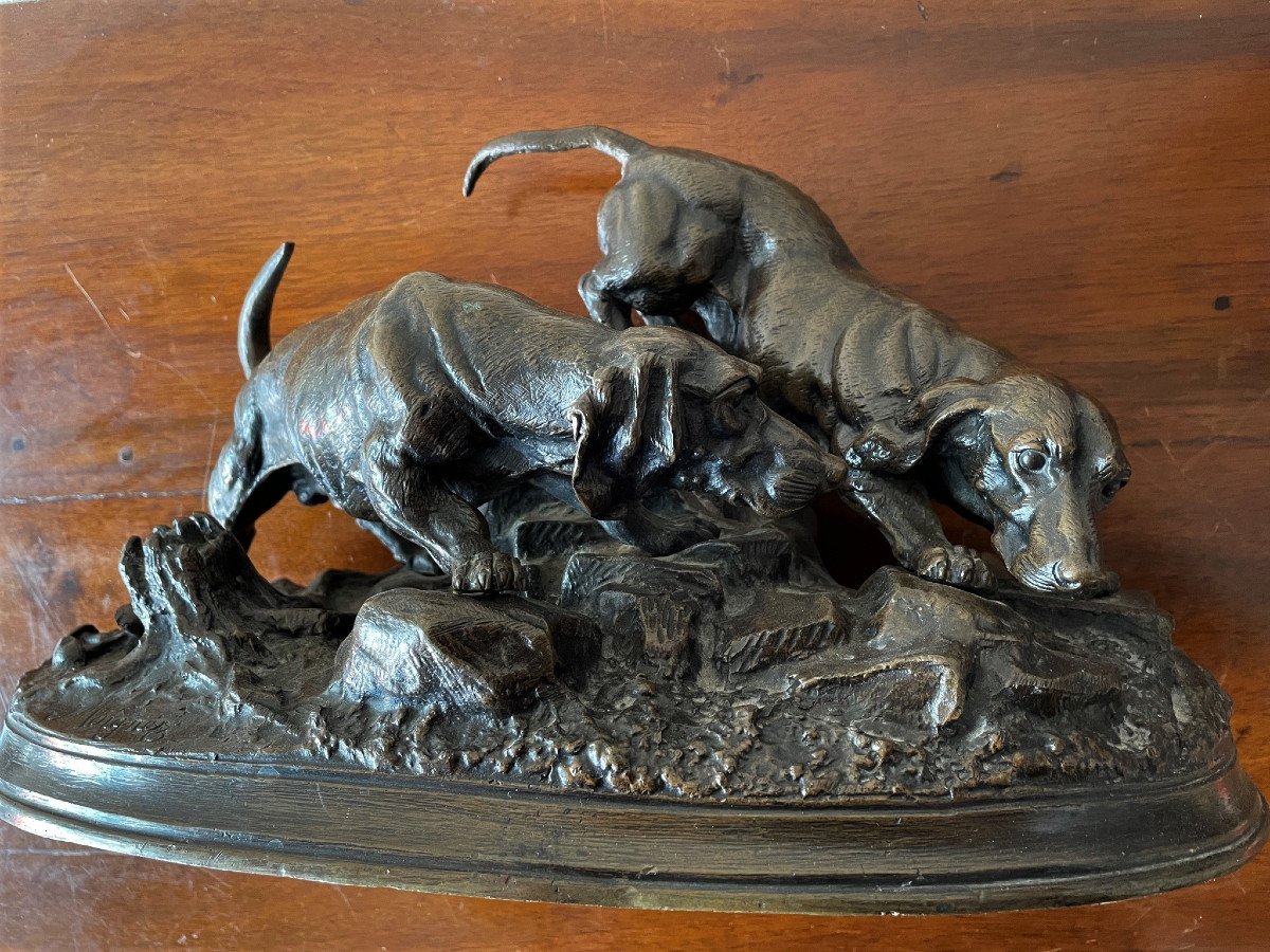 Jules MOIGNIEZ bronze : deux chiens de chasse, bassets à l’affut-photo-1