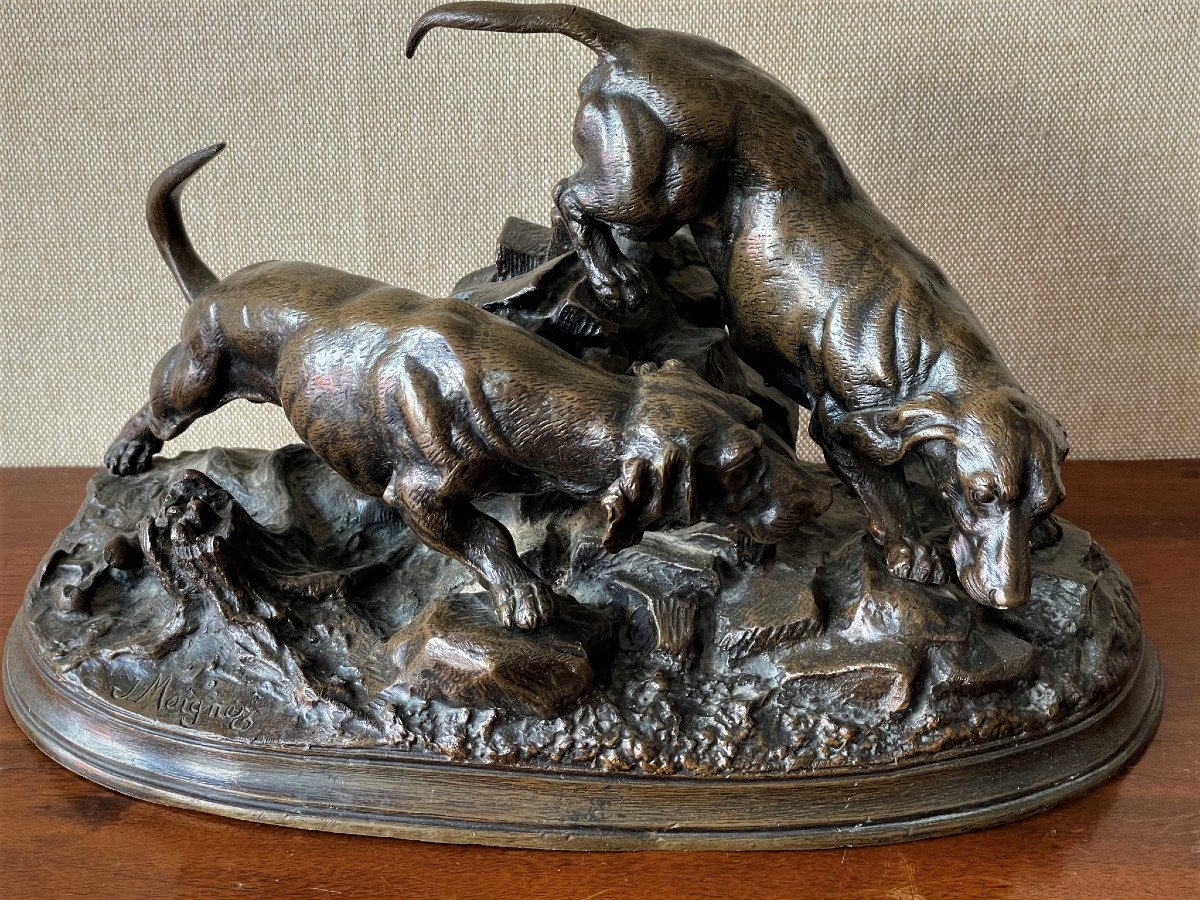 Jules MOIGNIEZ bronze : deux chiens de chasse, bassets à l’affut