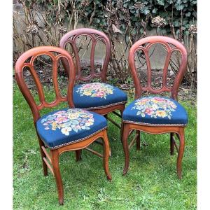 Louis Philippe Chairs In 19th Century Blond Mahogany Upholstered With Tapestry