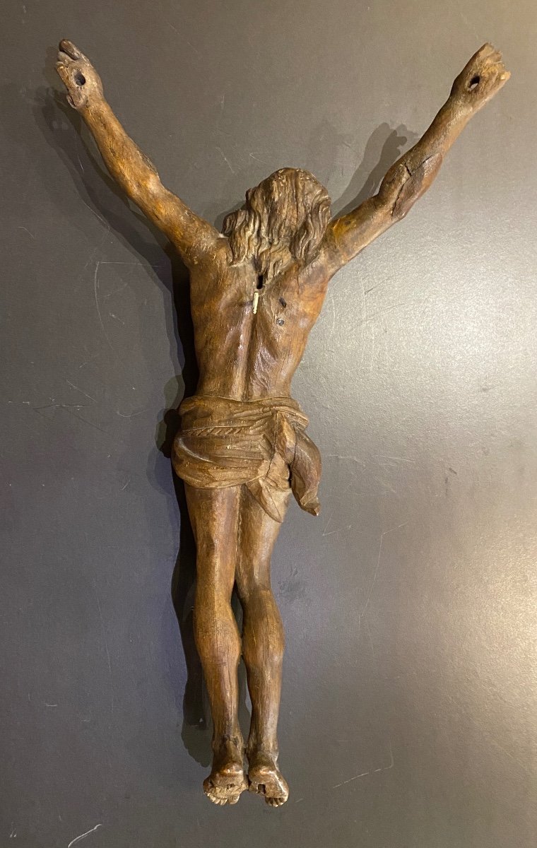 Wooden Christ -photo-2