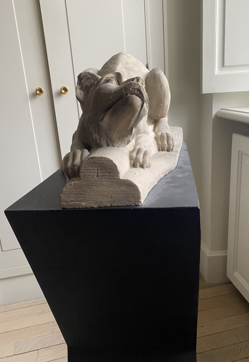 Animal Sculpture In Stone/cement Depicting A Dog-photo-6