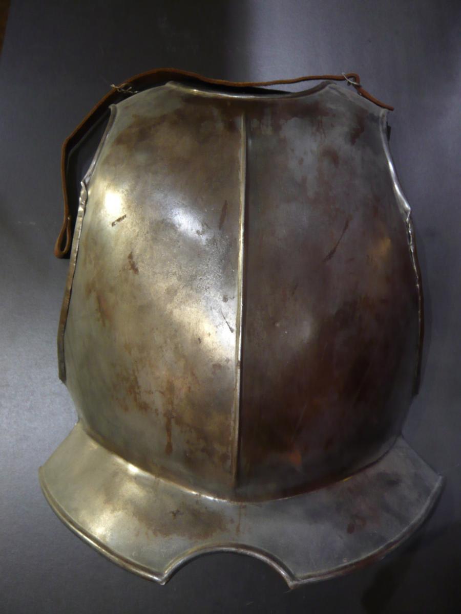 Armor Chestpiece And Its Morillon