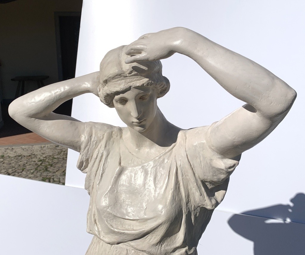 Paire de sculptures en scagliola - Personnages romains. Fabrication italienne, XIXe siècle.-photo-1