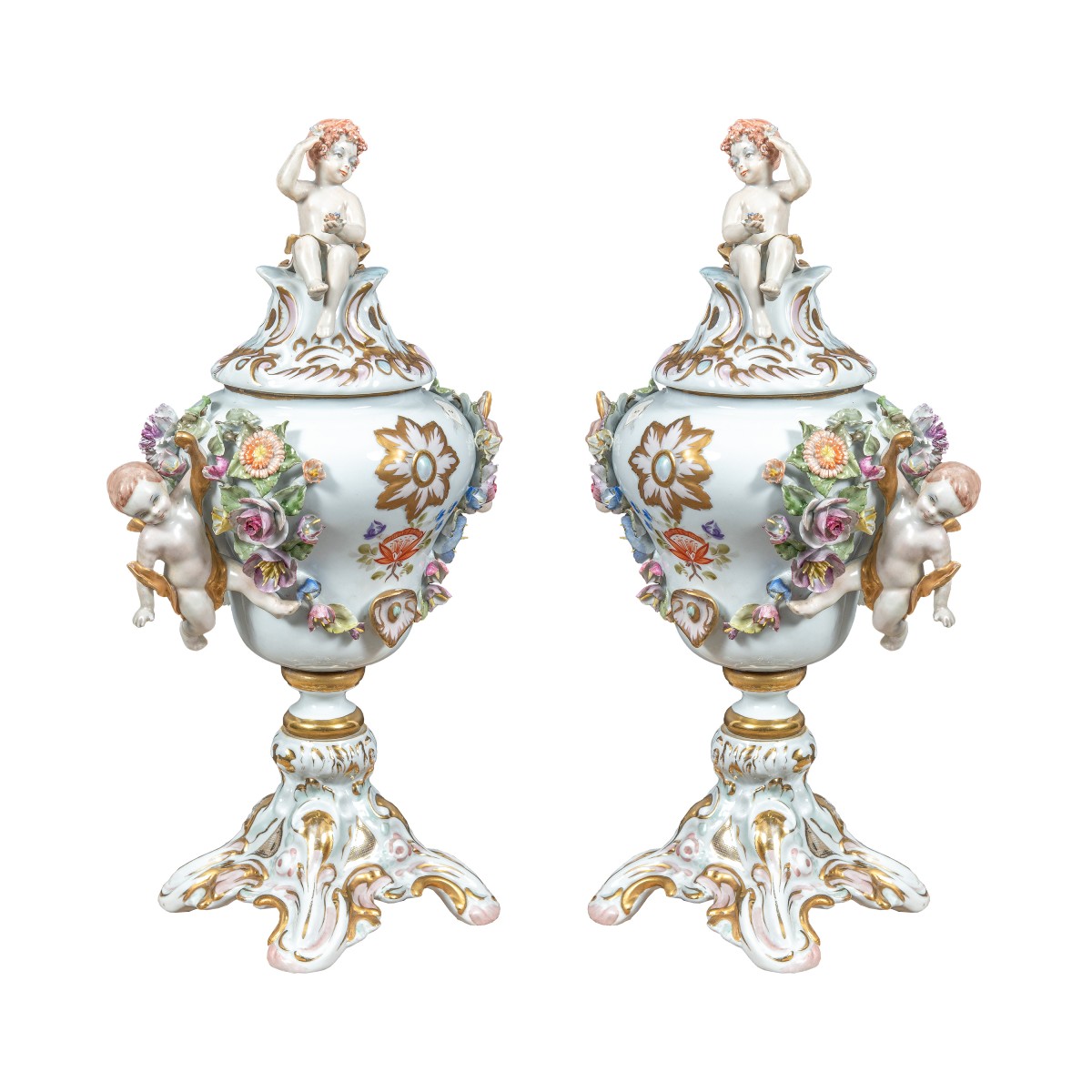 Paire de brûle-parfums en porcelaine polychrome. Capodimonte, XIXe siècle.-photo-2