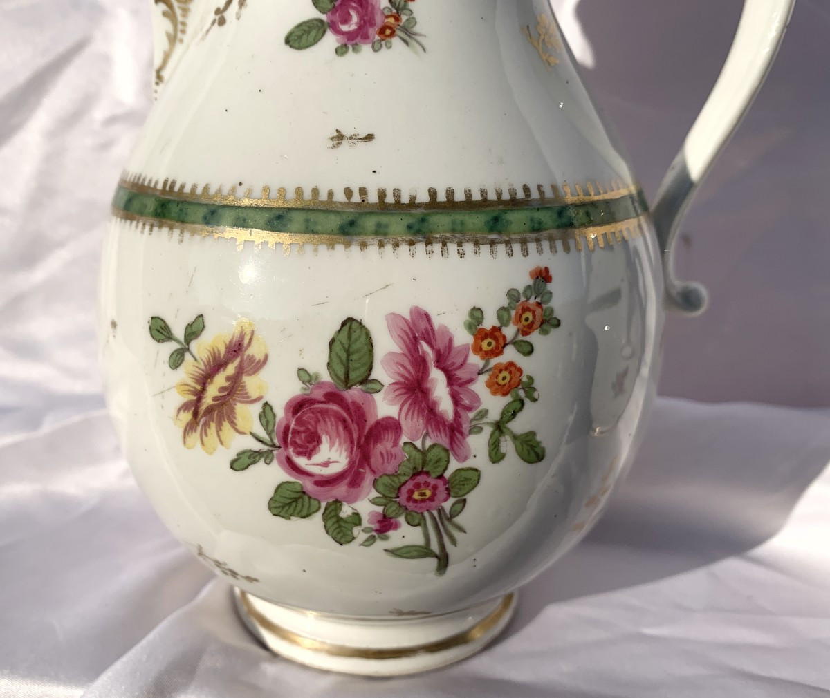 Paire de cafetières en porcelaine. Vienne, début du XIXe siècle.-photo-4