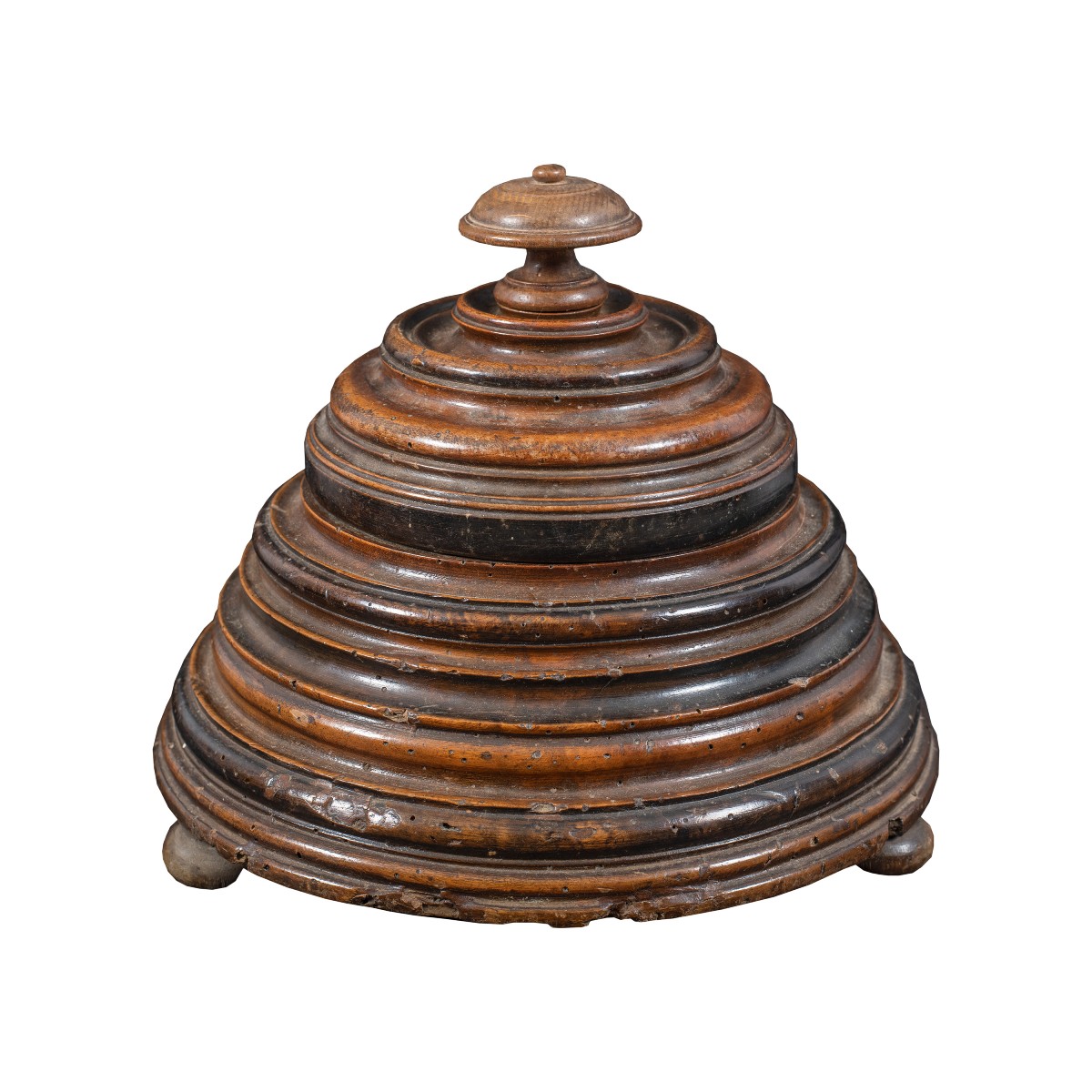 Finely Turned Wooden Box. East India Company, 17th Century.