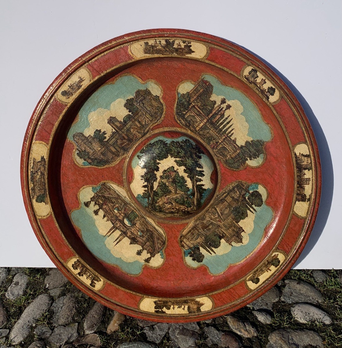 Plateau en bois laqué de style « Arte Povera ». Turin, XVIIIe siècle.-photo-1