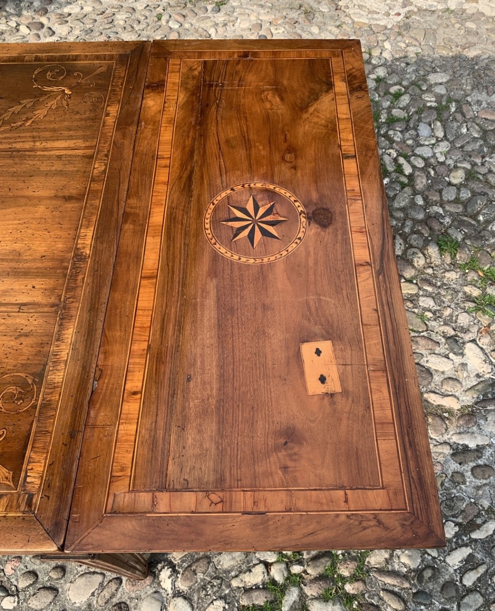 Extendable Inlaid Wood Dining Table. Piacenza, Second Half Of The 18th Century.-photo-2