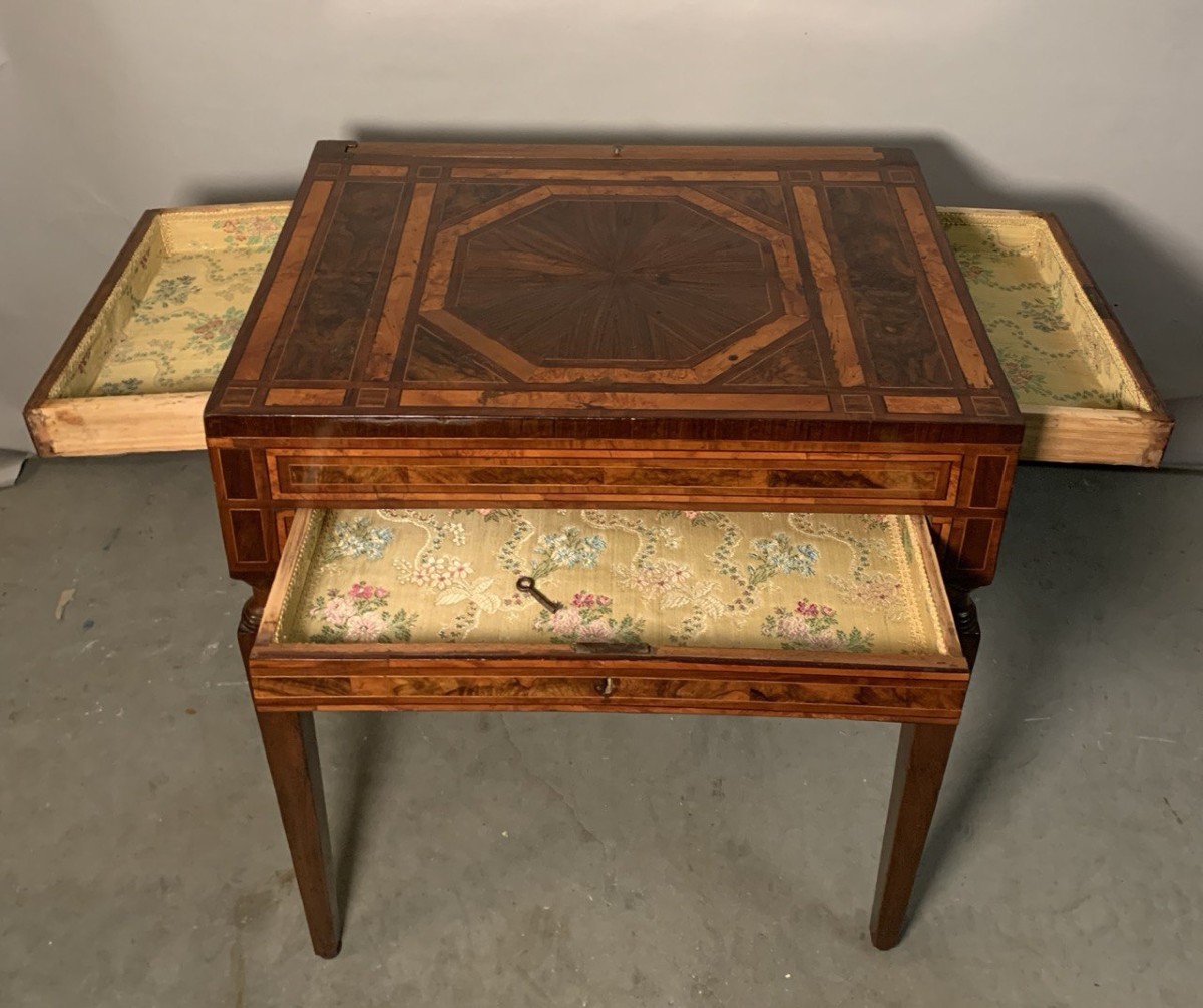 Writing Table With Pull-out Divider. Emilia, Late 18th Century.-photo-2