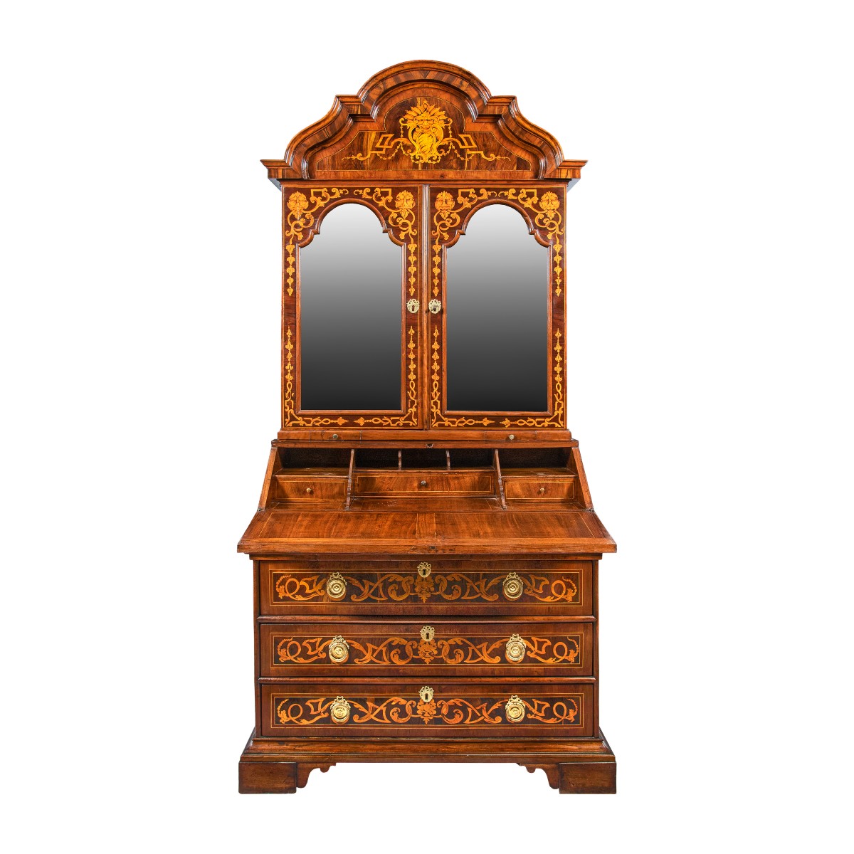 Paire de trumeaux en noyer finement incrusté. Vénétie, XVIIIe siècle.-photo-4