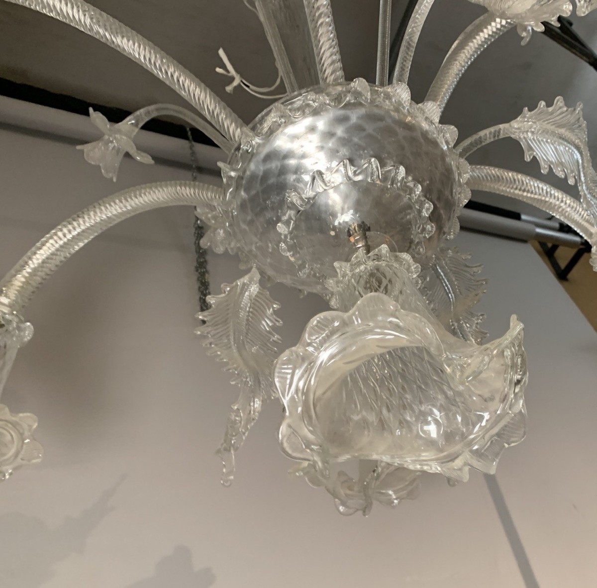 Lustre « Ca' Venier » à six lumières en verre soufflé de Murano. Italie, début du XXe siècle.-photo-2